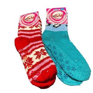 NWT Frenchic Collection - 2 pairs gripper socks - red /blue